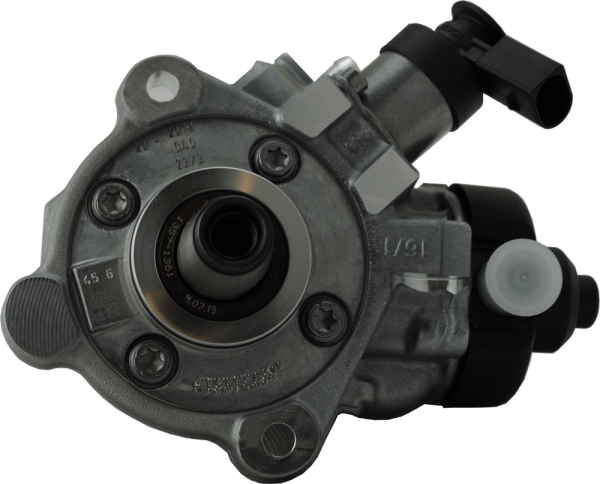 0445 010 561 - New Bosch Pump - Image 3